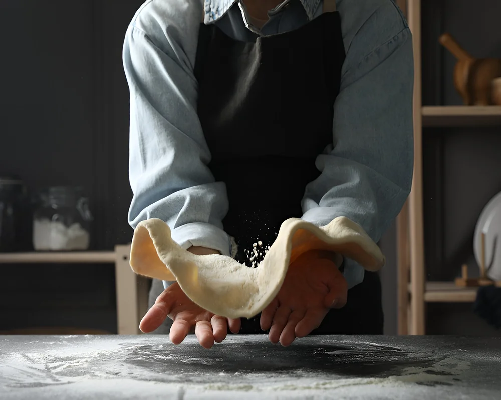 Atelier Pizza Pizza A Emporter A Branne Une Pate Bien Travaillee